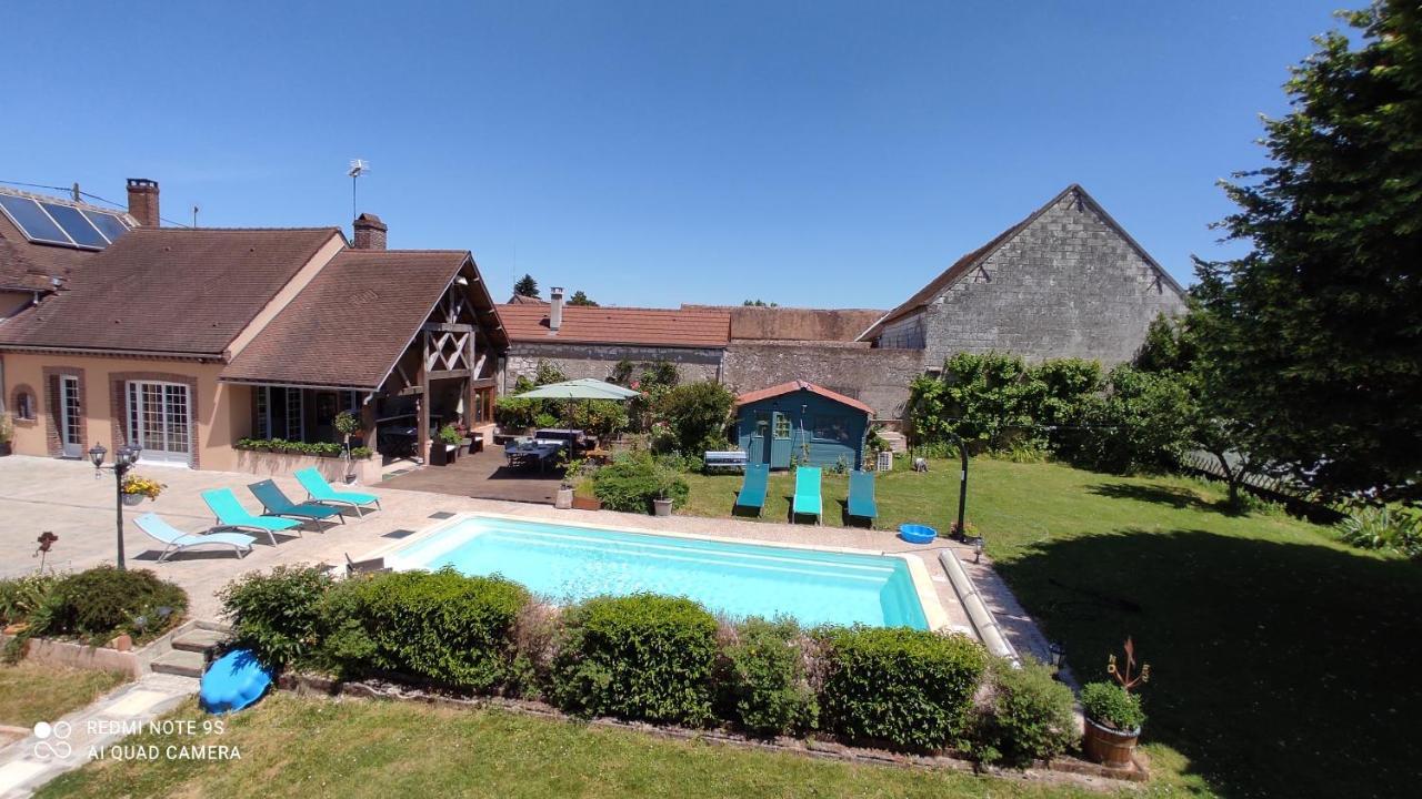 Bed and Breakfast Atelier Des Sens 89 Evry  Zewnętrze zdjęcie