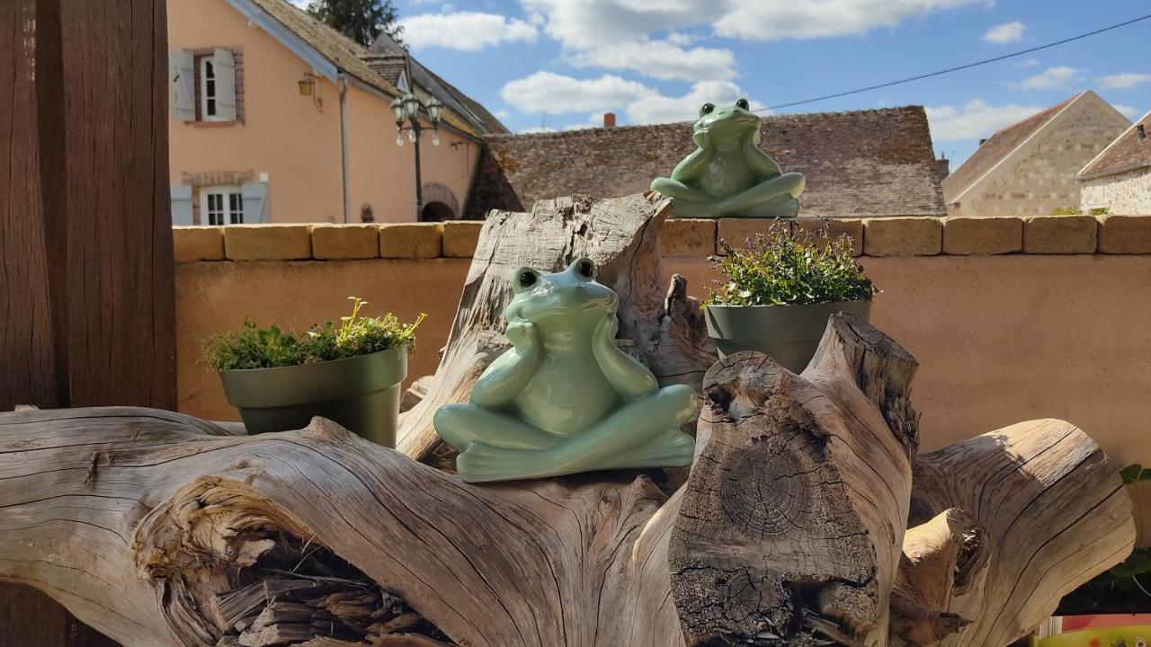 Bed and Breakfast Atelier Des Sens 89 Evry  Zewnętrze zdjęcie