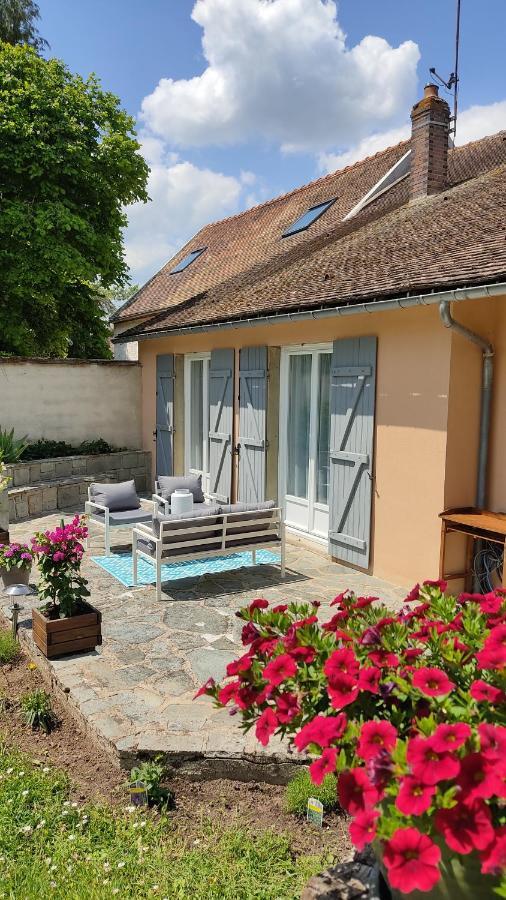 Bed and Breakfast Atelier Des Sens 89 Evry  Zewnętrze zdjęcie