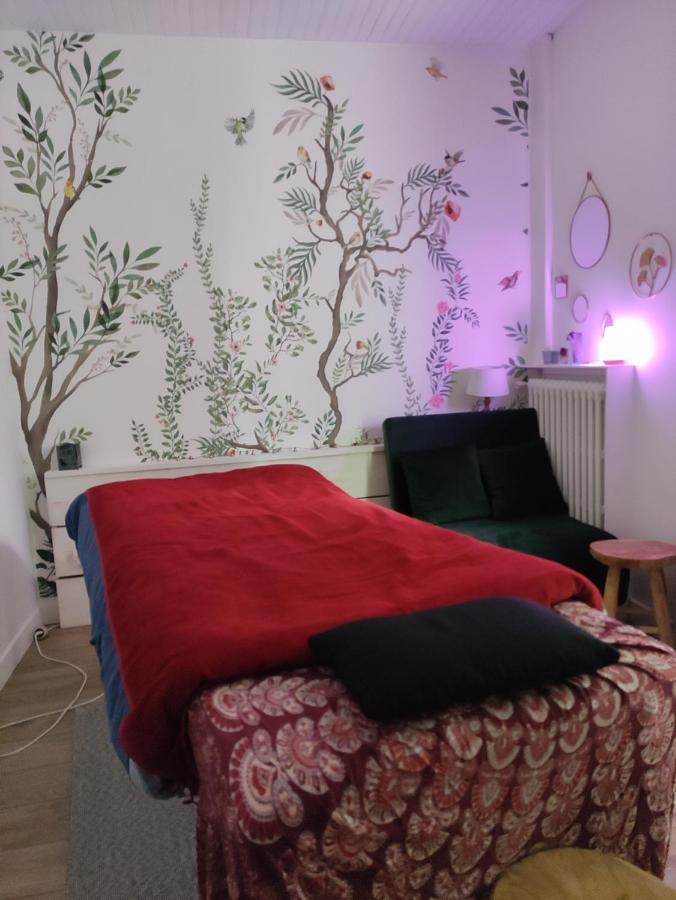 Bed and Breakfast Atelier Des Sens 89 Evry  Zewnętrze zdjęcie